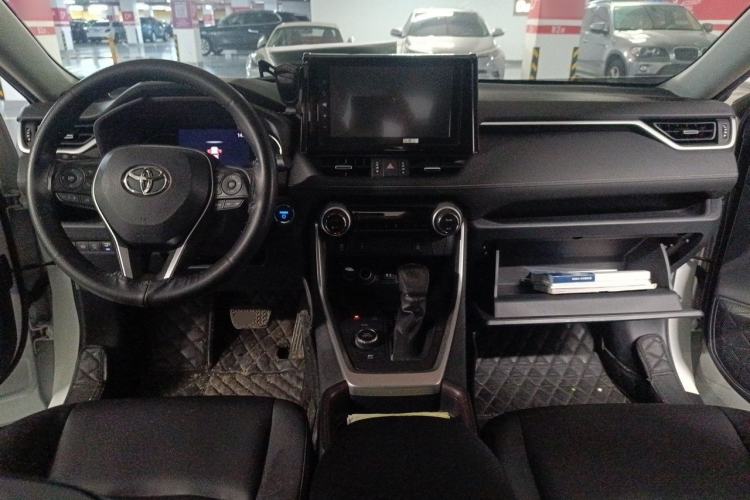 Used Toyota RAV4 2021 Dual-Engine 2.5L E-CVT Four-Wheel Drive Elite PLUS Edition Center Console