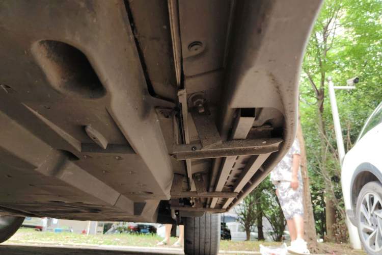 Used Toyota RAV4 2021 2.0L CVT Two-Wheel Drive Prestige Edition Chassis Front Left