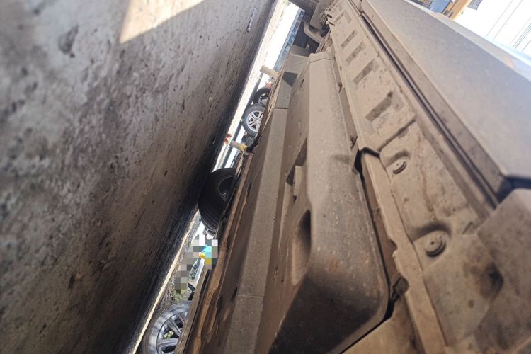 Used Toyota RAV4 2021 2.0L CVT 4x4 Style PLUS Edition Chassis Front Right