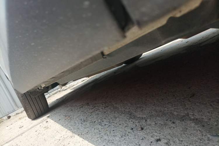 Used Toyota RAV4 2021 Dual-Engine 2.5L E-CVT Two-Wheel Drive Elite Edition Chassis Front Right