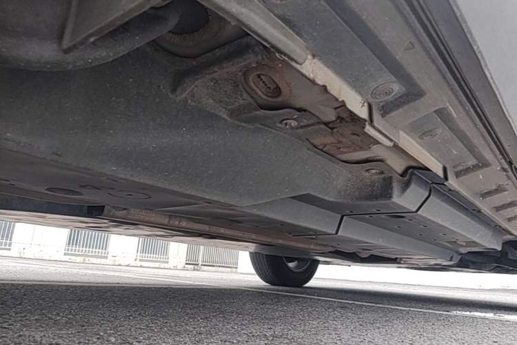 Used Toyota RAV4 2021 2.0L CVT Two-Wheel Drive Urban Edition Chassis Rear Right