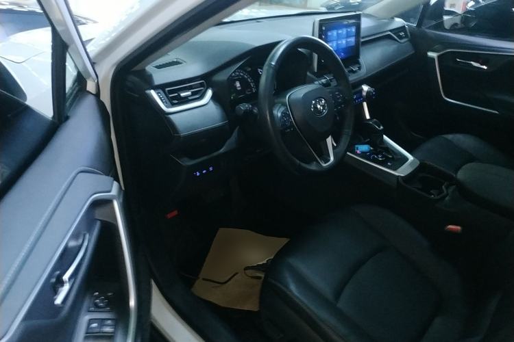 Used Toyota RAV4 2021 Dual-Engine 2.5L E-CVT Four-Wheel Drive Elite PLUS Edition Driver Seat