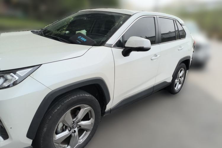 Used Toyota RAV4 2021 2.0L CVT Two-Wheel Drive Prestige Edition Guazi used car, China used car export, Used car for sale, Used  cars, Cheapest cars for sale