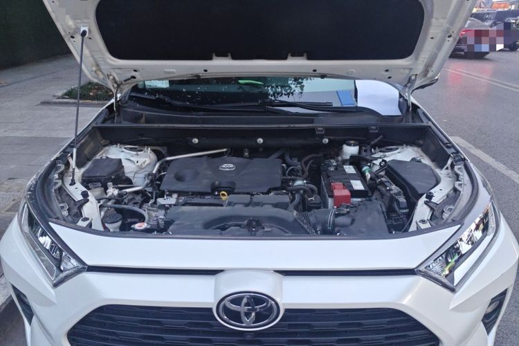 Used Toyota RAV4 2021 2.0L CVT Two-Wheel Drive Fashion PLUS Edition Engine Bay
