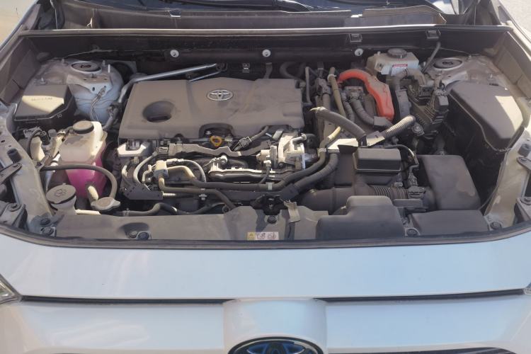 Used Toyota RAV4 2021 Dual-Engine 2.5L E-CVT Four-Wheel Drive Flagship Edition Engine Bay