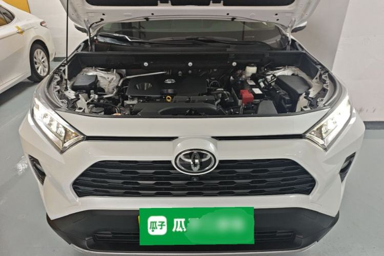 Used Toyota RAV4 2021 2.0L CVT Two-Wheel Drive Fashion PLUS Edition Engine Bay