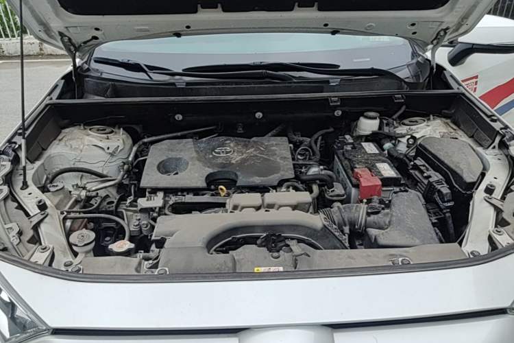 Used Toyota RAV4 2021 2.0L CVT Two-Wheel Drive Urban Edition Engine Bay