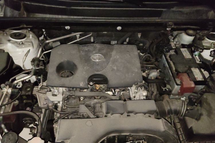 Used Toyota RAV4 2021 2.0L CVT Two-Wheel Drive Fashion PLUS Edition Engine Bay