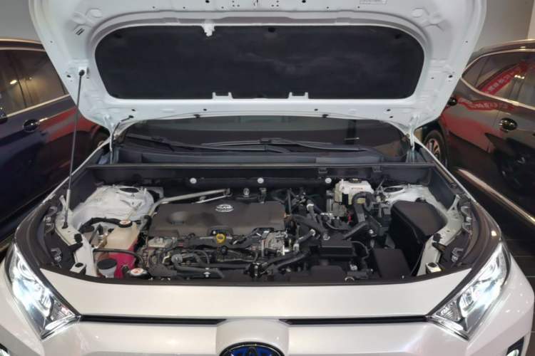 Used Toyota RAV4 2021 Revised Version Dual-Motor Hybrid 2.5L E-CVT Two-Wheel Drive Elite Edition Engine Bay