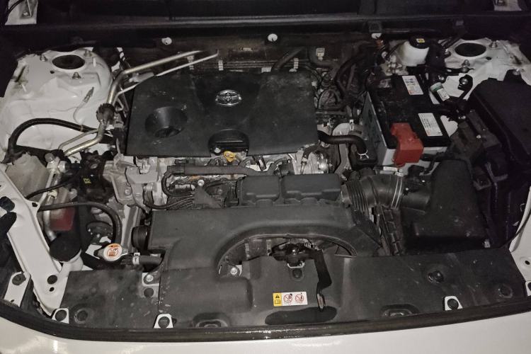 Used Toyota RAV4 2021 2.0L CVT Two-Wheel Drive Fashion Edition Engine Bay