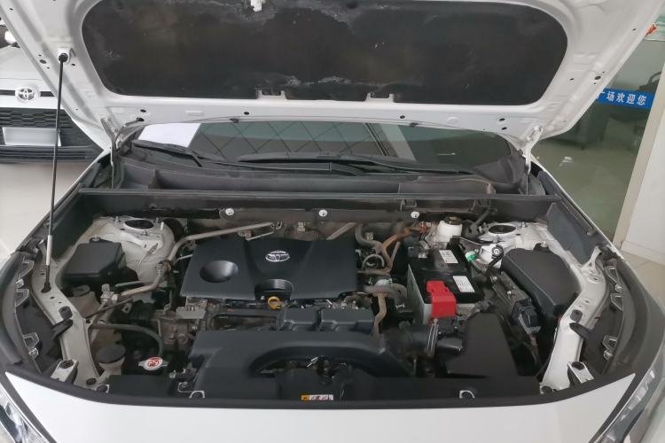Used Toyota RAV4 2021 2.0L CVT 4x4 Style PLUS Edition Engine Bay
