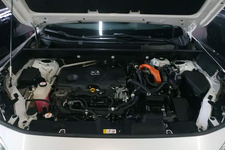 Used Toyota RAV4 2021 Dual-Engine 2.5L E-CVT Four-Wheel Drive Elite PLUS Edition Engine Bay