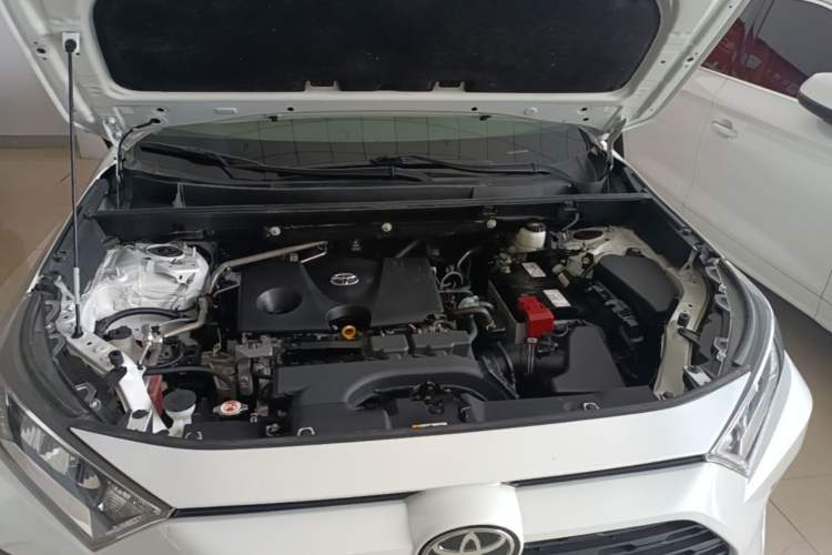 Used Toyota RAV4 2021 2.0L CVT Two-Wheel Drive Urban Edition Engine Bay