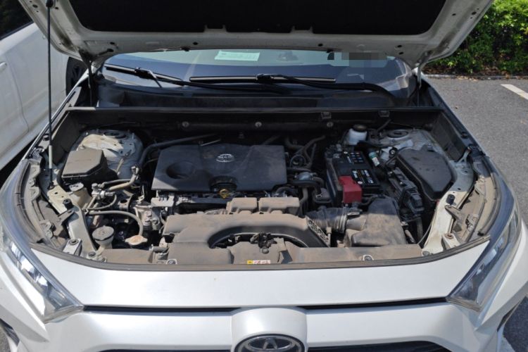 Used Toyota RAV4 2021 2.0L CVT Two-Wheel Drive Fashion PLUS Edition Engine Bay