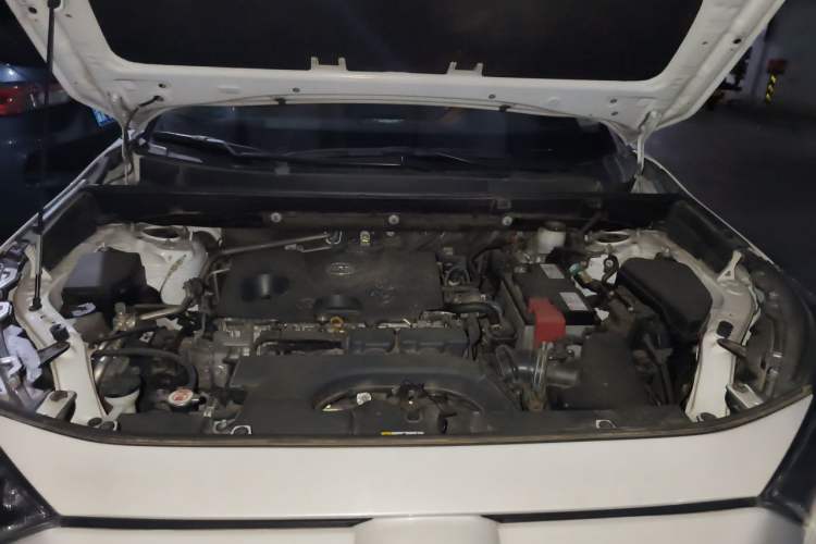 Used Toyota RAV4 2021 2.0L CVT Two-Wheel Drive Fashion PLUS Edition Engine Bay