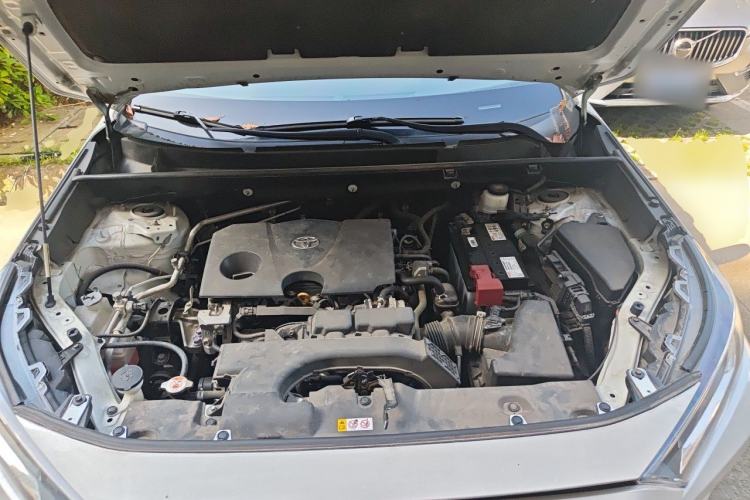 Used Toyota RAV4 2021 2.0L CVT Two-Wheel Drive Fashion Edition Engine Bay