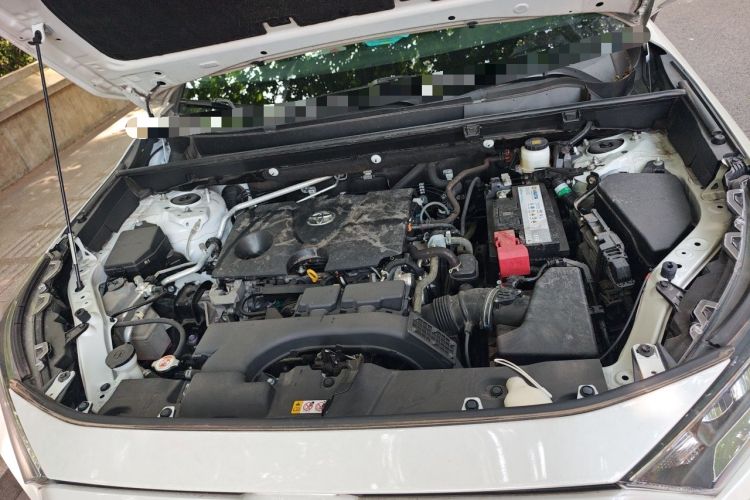 Used Toyota RAV4 2021 2.0L CVT Two-Wheel Drive Fashion PLUS Edition Engine Bay