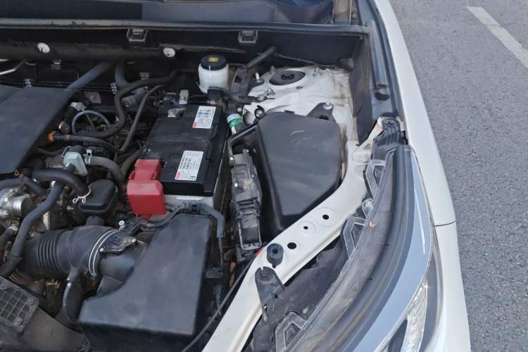Used Toyota RAV4 2021 2.0L CVT Two-Wheel Drive Fashion PLUS Edition Engine Bay Left