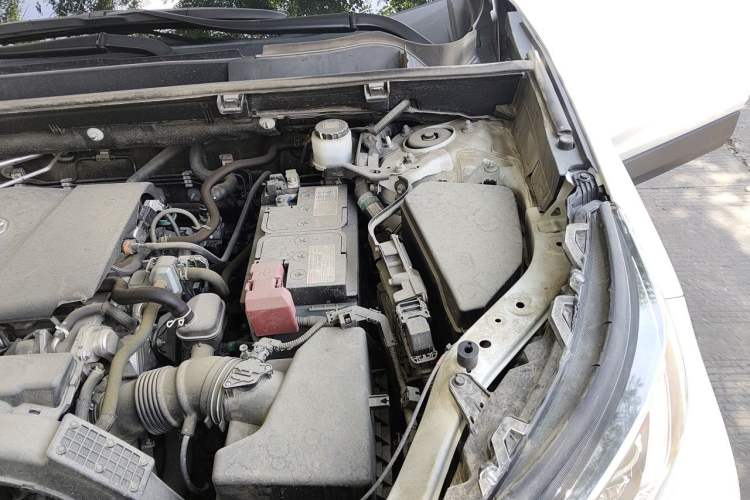Used Toyota RAV4 2021 2.0L CVT 4x4 Style PLUS Edition Engine Bay Left