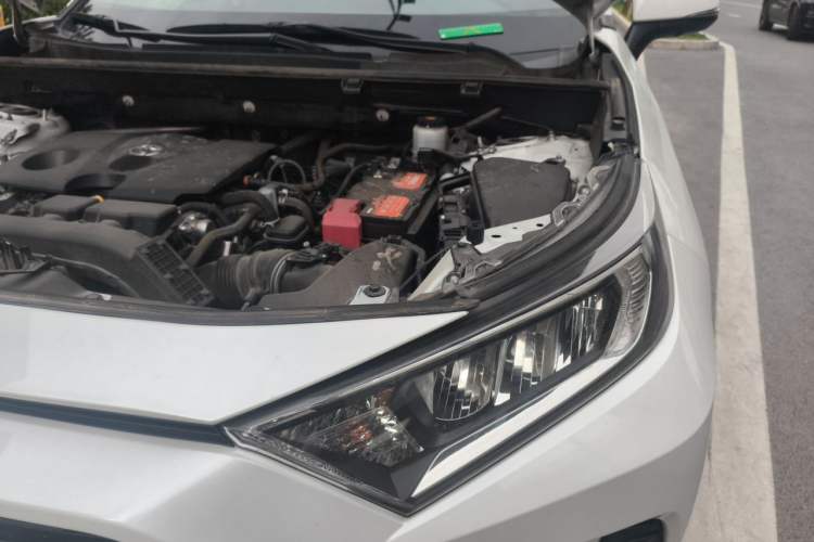 Used Toyota RAV4 2021 2.0L CVT Two-Wheel Drive Fashion Edition Engine Bay Left