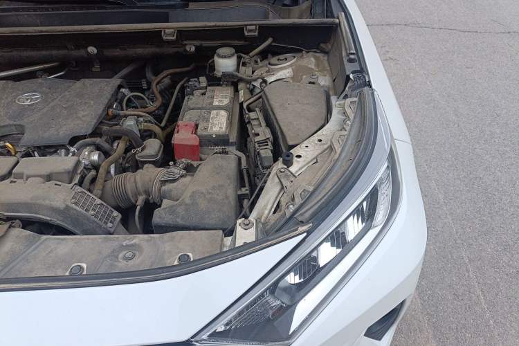 Used Toyota RAV4 2021 2.0L CVT Two-Wheel Drive Fashion PLUS Edition Engine Bay Left