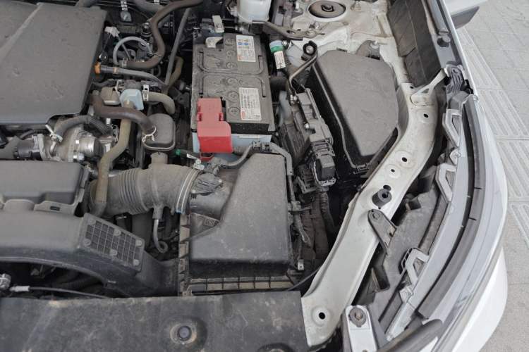 Used Toyota RAV4 2021 2.0L CVT Two-Wheel Drive Fashion PLUS Edition Engine Bay Left