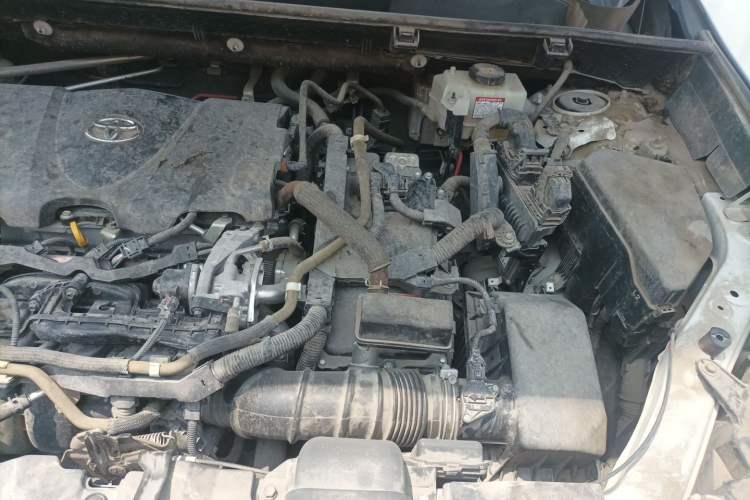 Used Toyota RAV4 2021 Dual-Engine 2.5L E-CVT Two-Wheel Drive Elite Edition Engine Bay Left