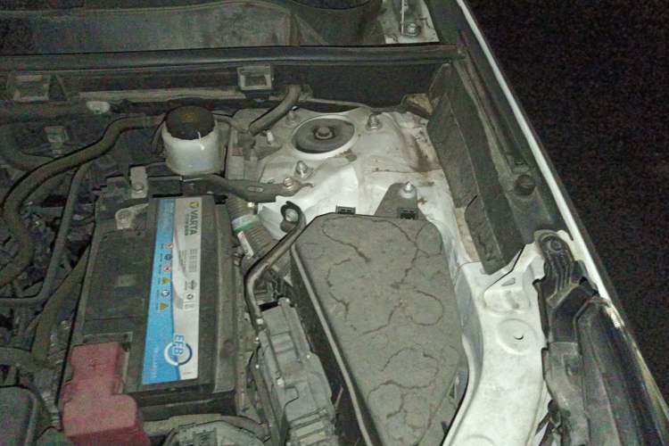 Used Toyota RAV4 2021 2.0L CVT Two-Wheel Drive Fashion Edition Engine Bay Left
