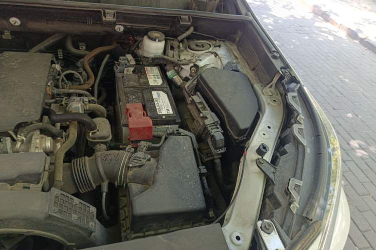 Used Toyota RAV4 2021 2.0L CVT Two-Wheel Drive Fashion PLUS Edition Engine Bay Left