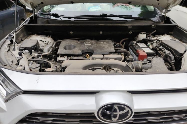 Used Toyota RAV4 2021 2.0L CVT Two-Wheel Drive Prestige Edition Engine Bay