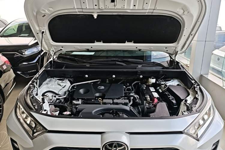 Used Toyota RAV4 2021 2.0L CVT Two-Wheel Drive Urban Edition Engine Bay