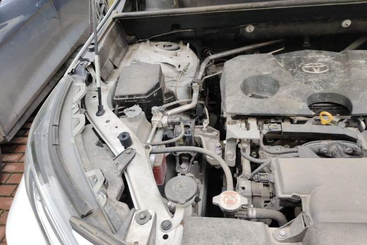 Used Toyota RAV4 2021 2.0L CVT Two-Wheel Drive Prestige Edition Engine Bay Right