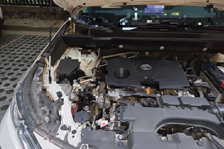 Used Toyota RAV4 2021 2.0L CVT 4x4 Style PLUS Edition Engine Bay Right