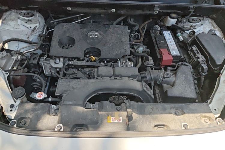 Used Toyota RAV4 2021 2.0L CVT Two-Wheel Drive Fashion Edition Engine Bay