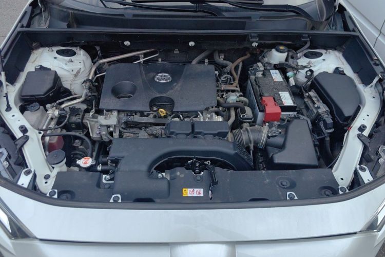 Used Toyota RAV4 2021 2.0L CVT Two-Wheel Drive Fashion PLUS Edition Engine Bay