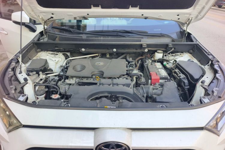 Used Toyota RAV4 2021 2.0L CVT Two-Wheel Drive Fashion PLUS Edition Engine Bay