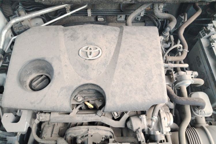 Used Toyota RAV4 2021 2.0L CVT Two-Wheel Drive Fashion PLUS Edition Engine Bay