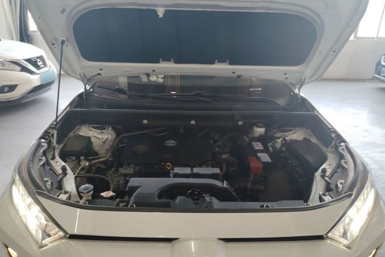 Used Toyota RAV4 2021 2.0L CVT 4x4 Style PLUS Edition Engine Bay