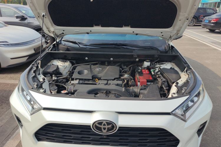 Used Toyota RAV4 2021 2.0L CVT Two-Wheel Drive Fashion PLUS Edition Engine Bay
