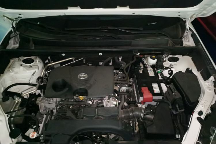 Used Toyota RAV4 2021 2.0L CVT 4x4 Trend Edition Engine Bay