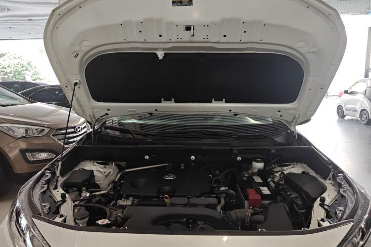 Used Toyota RAV4 2021 2.0L CVT Four-Wheel Drive Premium Edition Engine Bay
