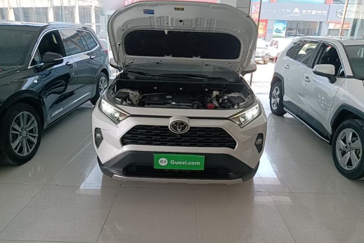 Used Toyota RAV4 2021 2.0L CVT Two-Wheel Drive Fashion PLUS Edition Engine Bay