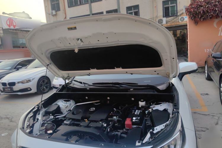 Used Toyota RAV4 2021 2.0L CVT Two-Wheel Drive Fashion PLUS Edition Engine Bay