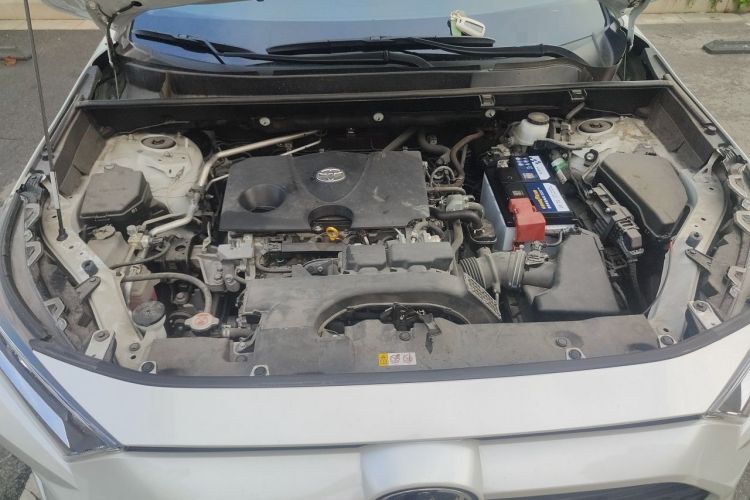 Used Toyota RAV4 2021 2.0L CVT Two-Wheel Drive Fashion PLUS Edition Engine Bay