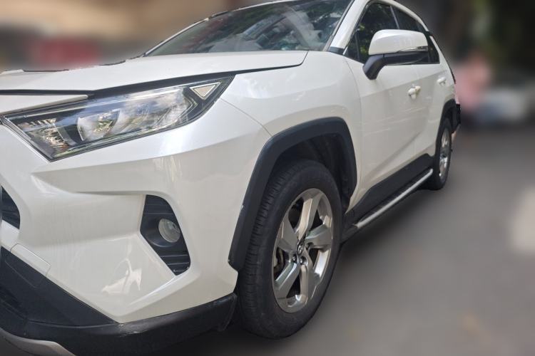 Used Toyota RAV4 2021 2.0L CVT 4x4 Style PLUS Edition Guazi used car, China used car export, Used car for sale, Used  cars, Cheapest cars for sale