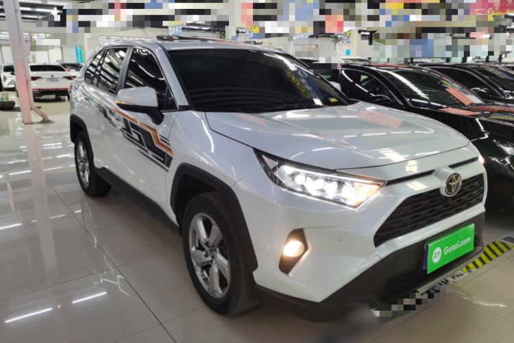 Used Toyota RAV4 2021 2.0L CVT Two-Wheel Drive Fashion PLUS Edition Exterior 1