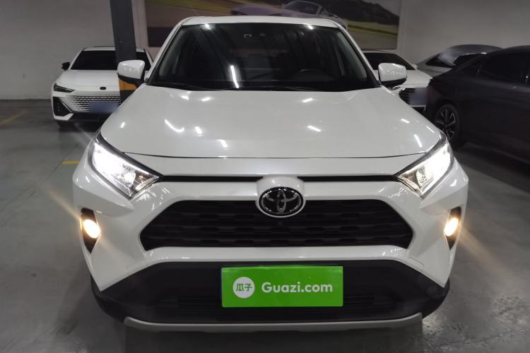 Used Toyota RAV4 2021 2.0L CVT Two-Wheel Drive Fashion Edition Exterior 1