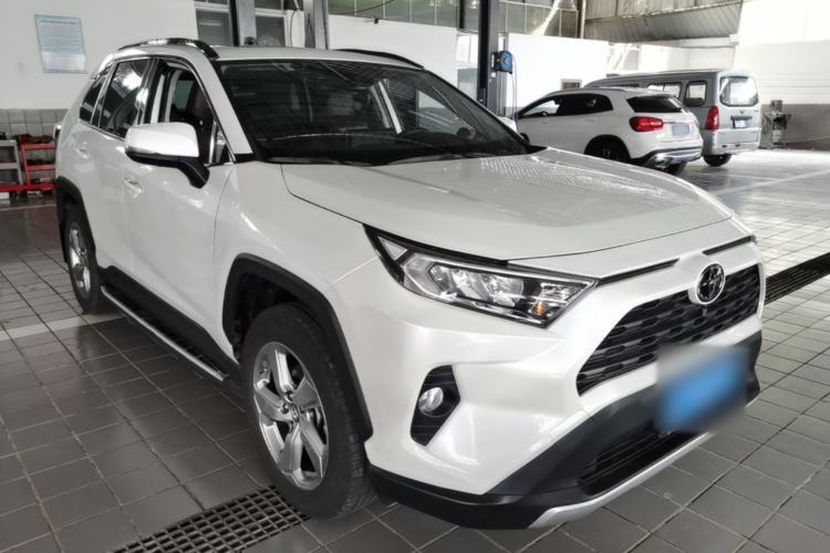 Used Toyota RAV4 2021 2.0L CVT 4x4 Trend Edition Exterior 1