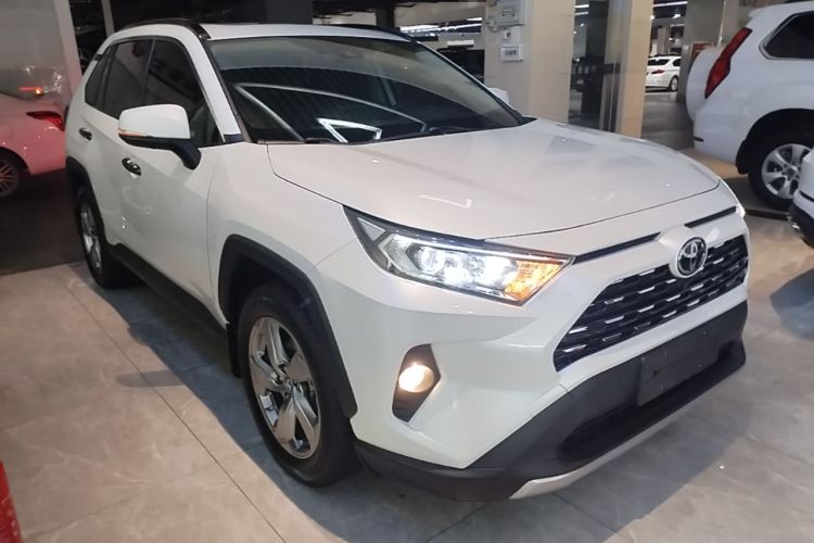 Used Toyota RAV4 2021 2.0L CVT 4x4 Style PLUS Edition Exterior 1