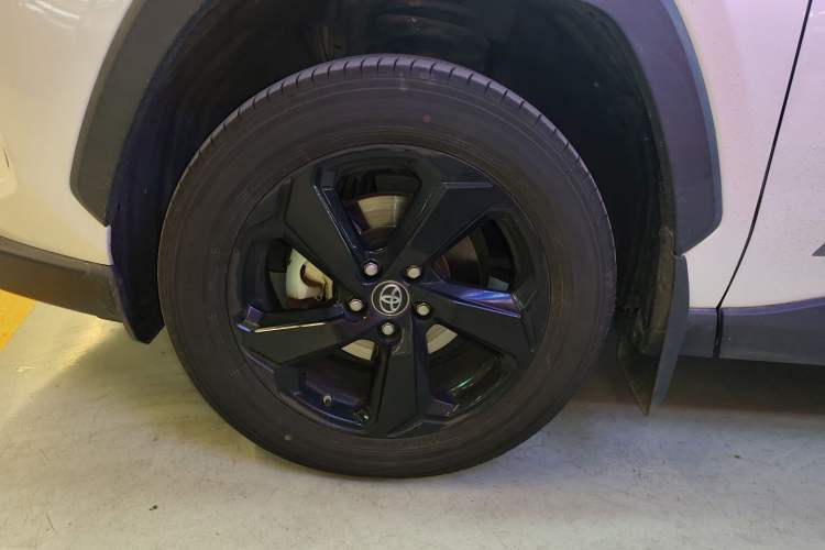 Used Toyota RAV4 2021 Dual-Engine 2.5L E-CVT Four-Wheel Drive Elite PLUS Edition Exterior 1